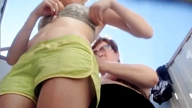 Sex-show reife geile deutsche frauen auf der Bühne